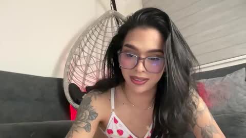 Snapshot of samanthabernardo_ chatting on June 7, 2026, 4:05 am Samantha Bernardo online show from June 7, 2026, 4:05 am