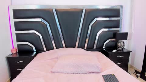 Sweet Samantha   online show from February 15, 2025, 12:33 pm