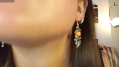 Snapshot of samanthagrant_ chatting on May 9, 2026, 2:44 pm IGSamanthaGrant 10 online show from May 9, 2026, 2:44 pm