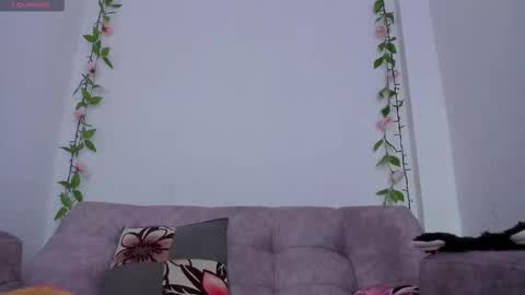 samanthajonson online show from February 9, 2026, 3:38 pm