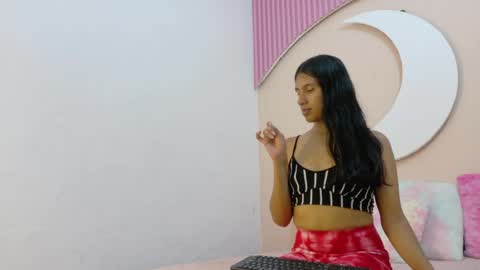 samanthalaurent online show from June 3, 2026, 7:41 pm