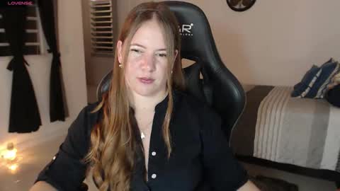 Samantha samy online show from April 13, 2026, 12:05 am