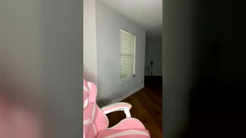 samanthaporsha online show from May 12, 2026, 11:40 am