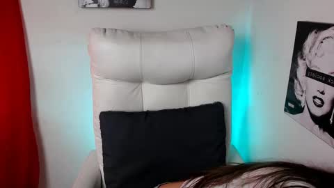 Samantha online show from December 23, 2024, 1:03 pm