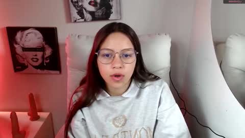 Samantha online show from December 15, 2025, 3:16 pm