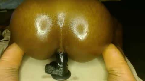 manth online show from October 8, 2025, 7:55 pm