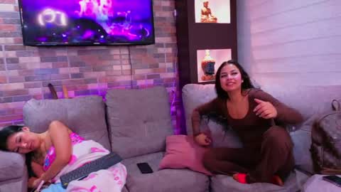 Snapshot of samara_as chatting on June 3, 2026, 9:12 am samara_as online show from June 3, 2026, 9:12 am