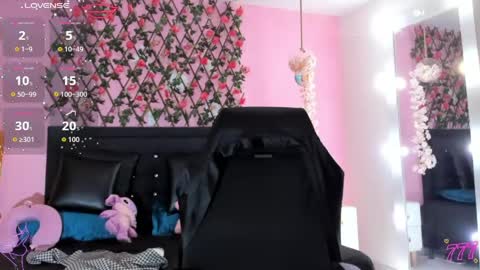 Snapshot of samaracortez chatting on May 19, 2026, 7:20 pm Sammy online show from May 19, 2026, 7:20 pm