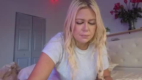 Samatha James online show from February 8, 2026, 4:43 pm