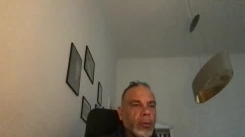 Snapshot of samcool67 chatting on April 19, 2026, 8:35 am Sam online show from April 19, 2026, 8:35 am
