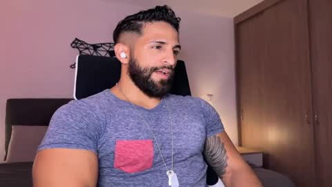 Sam Dornan online show from March 12, 2025, 12:53 am