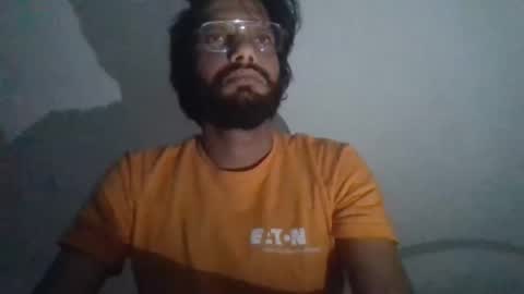 sameerator22960 online show from February 8, 2026, 7:34 am