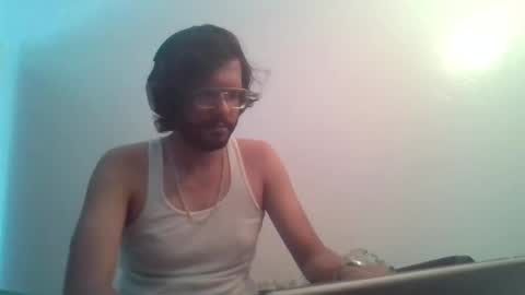 sameerator22960 online show from April 6, 2026, 6:09 pm