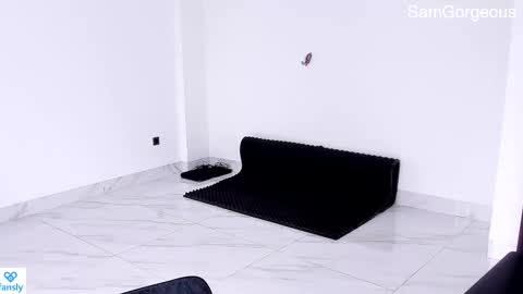 Fansly -       Top4fans   online show from February 19, 2025, 8:22 am