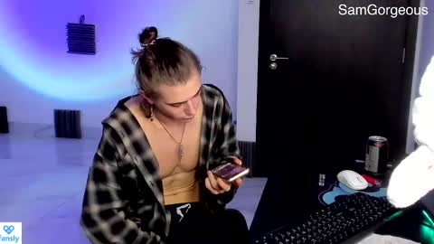 Fansly -       Top4fans   online show from February 25, 2025, 10:50 pm