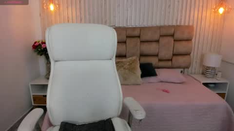 Samanta online show from March 12, 2025, 10:59 am