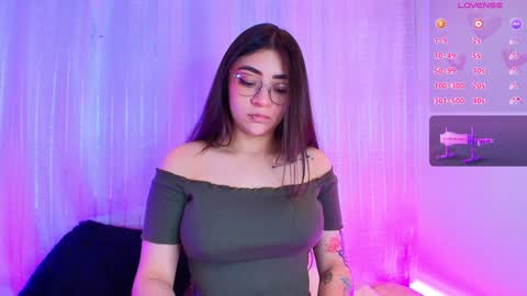 Snapshot of samii_evans chatting on December 18, 2024, 5:48 am samii evans online show from December 18, 2024, 5:48 am