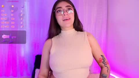 Snapshot of samii_evans chatting on February 20, 2025, 4:57 pm samii evans online show from February 20, 2025, 4:57 pm