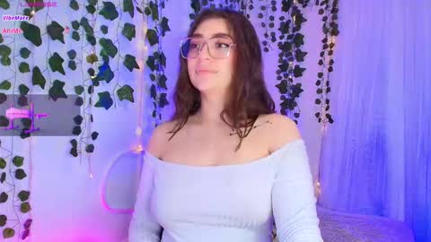 Snapshot of samii_evans chatting on September 10, 2025, 4:01 am samii evans online show from September 10, 2025, 4:01 am