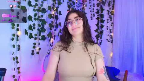 Snapshot of samii_evans chatting on October 24, 2025, 3:03 am samii evans online show from October 24, 2025, 3:03 am