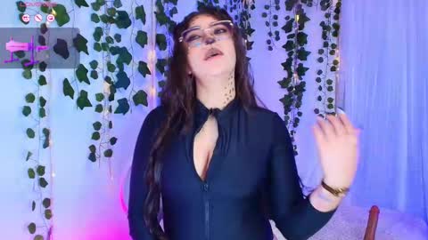 Snapshot of samii_evans chatting on October 30, 2025, 3:19 am samii evans online show from October 30, 2025, 3:19 am