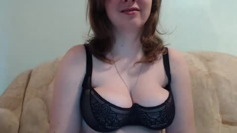 Snapshot of samiliya chatting on March 3, 2025, 11:44 am samiliya online show from March 3, 2025, 11:44 am