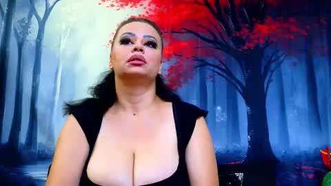     online show from October 16, 2025, 10:00 pm