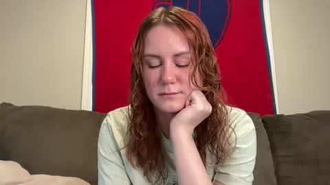 Snapshot of sammieplays chatting on April 30, 2026, 7:42 pm Playful Sammie online show from April 30, 2026, 7:42 pm