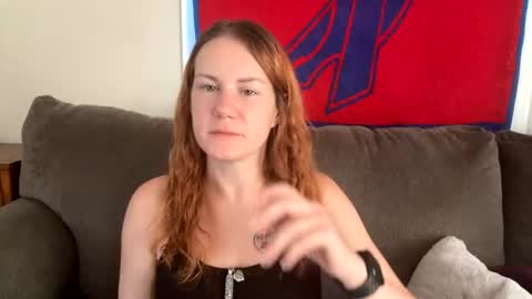 Snapshot of sammieplays chatting on July 10, 2026, 6:32 pm Playful Sammie online show from July 10, 2026, 6:32 pm