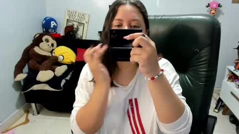 Snapshot of sammy_cute33 chatting on July 1, 2026, 7:32 am sammy_cute33 online show from July 1, 2026, 7:32 am