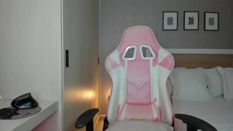 Snapshot of sammy_hamilton chatting on January 24, 2025, 4:59 am Ana online show from January 24, 2025, 4:59 am