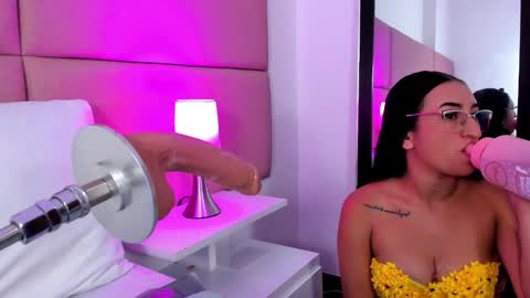 Snapshot of sammymorales chatting on October 11, 2025, 1:20 pm Sammy Morales online show from October 11, 2025, 1:20 pm