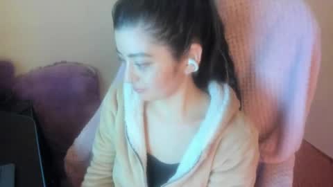 Snapshot of sammysammy_ chatting on April 28, 2026, 7:02 am online show from April 28, 2026, 7:02 am