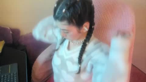 Snapshot of sammysammy_ chatting on April 29, 2026, 8:40 am online show from April 29, 2026, 8:40 am