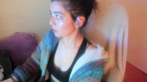 Snapshot of sammysammy_ chatting on May 13, 2026, 7:39 am online show from May 13, 2026, 7:39 am