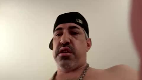 sammysausage2 online show from April 23, 2026, 6:43 pm