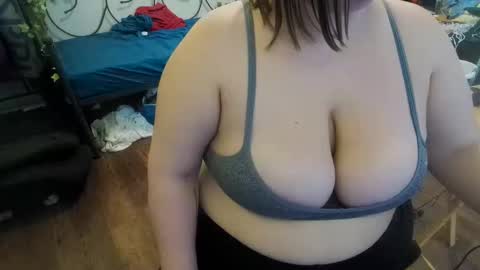 Snapshot of sammytimelove chatting on October 8, 2025, 5:27 am Sammy Time online show from October 8, 2025, 5:27 am