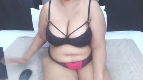 sammyxxx393 online show from February 23, 2025, 9:59 pm