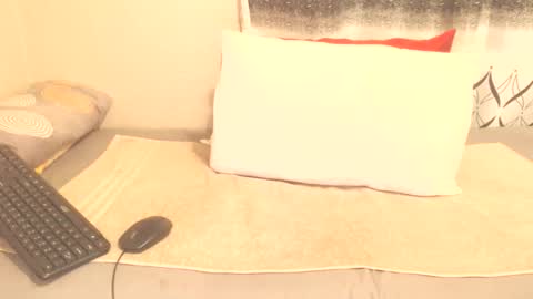 sammyxxx393 online show from October 25, 2025, 11:43 pm