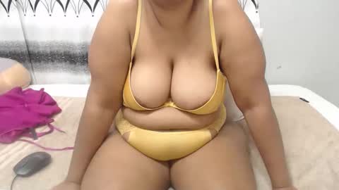 sammyxxx393 online show from April 16, 2026, 8:04 am