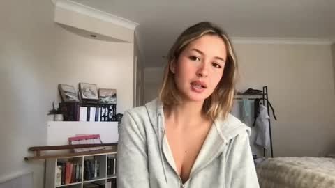 Sammy online show from June 2, 2026, 1:07 am