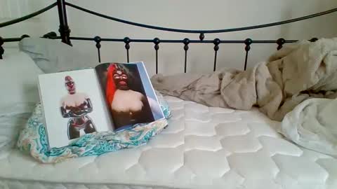 crazy runt online show from September 14, 2025, 7:24 pm