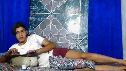 Samuel Sincee online show from November 27, 2025, 6:04 am