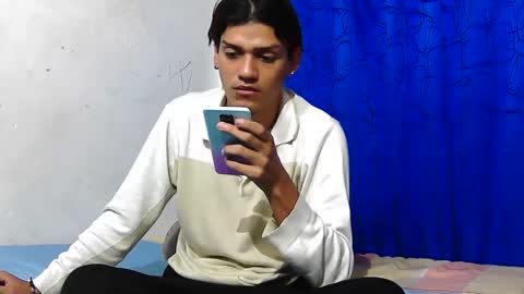 Samuel Sincee online show from April 8, 2026, 10:15 am