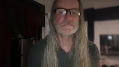 Samuel or Samantha online show from December 4, 2025, 11:13 pm