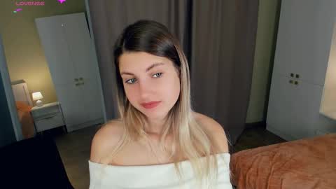 Jane online show from September 11, 2025, 5:07 am
