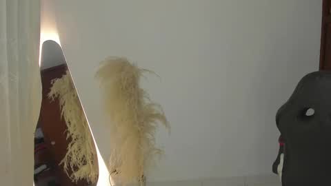 Snapshot of samy_jonnes_ chatting on February 23, 2025, 2:07 am Hello I am absent due to a family calamity I will return soon-hola estoy ausente por un problema familiar volvere pronto. online show from February 23, 2025, 2:07 am