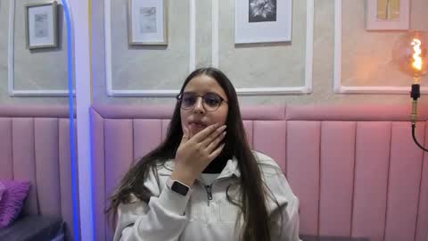 Sammy online show from November 1, 2025, 12:18 pm