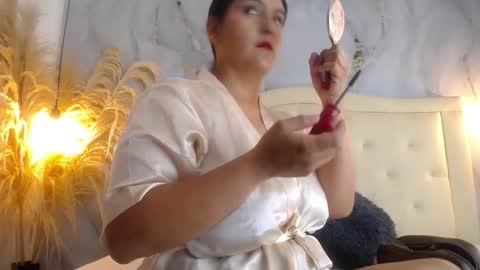 S A M A N T H A  online show from November 23, 2025, 12:27 pm