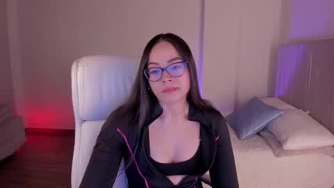 Snapshot of samy_one chatting on September 16, 2025, 10:11 pm Samy online show from September 16, 2025, 10:11 pm